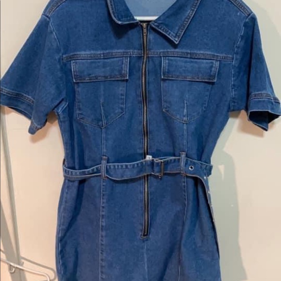 Tops - Picture 6 of 8